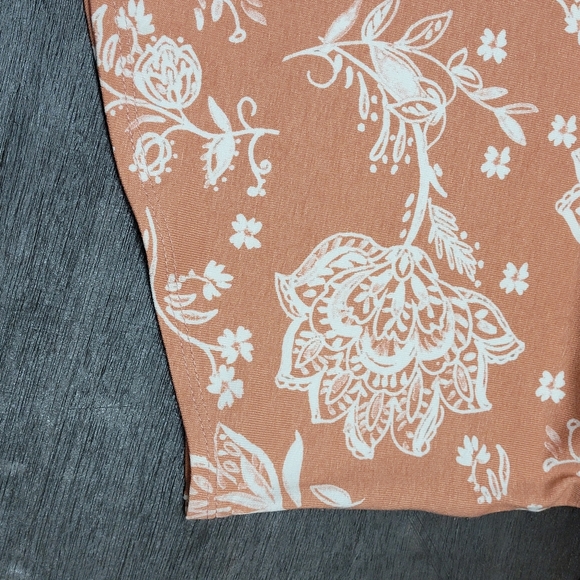 🍂Cupio 3/4 Sleeve Coral Floral Top Size XL - Picture 8 of 10